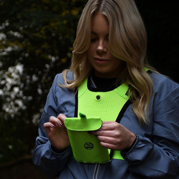 Six Peaks Running Vest with Phone Holder (Fluo Yellow, One Size)